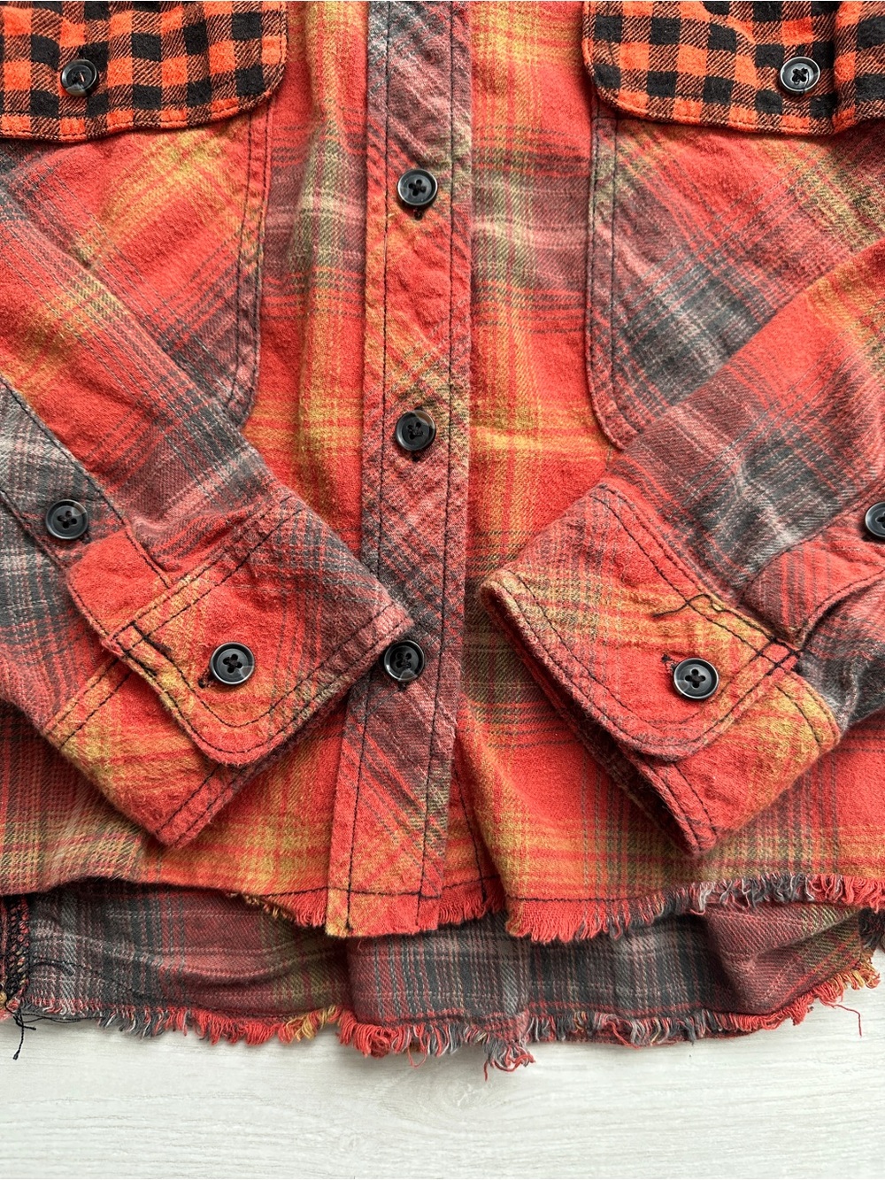 Urban Outfitters BDG Rayne Flannel Boxy Cropped Shirt Scottish Checked Red Small - Picture 11 of 15